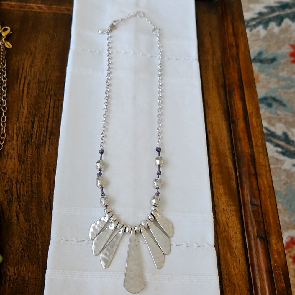 Silver Statement Necklace Bella Uno Worn Silver Graduated Fan Frontal Necklace